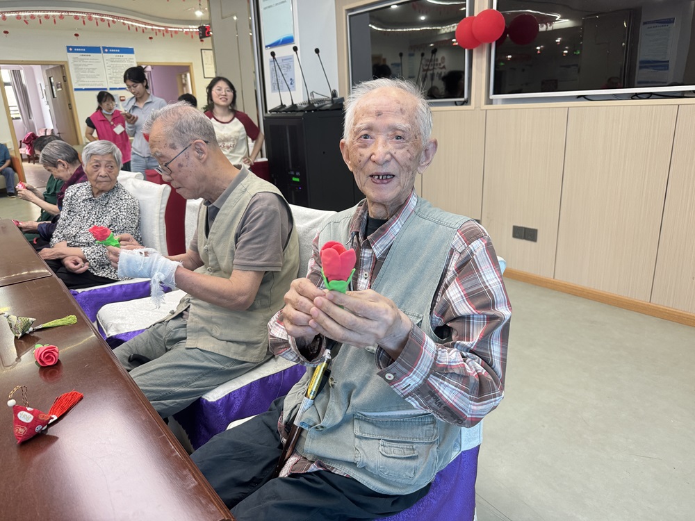 ���������С�������ʯ�ʹ�ѧ�������硱�������ʵ��