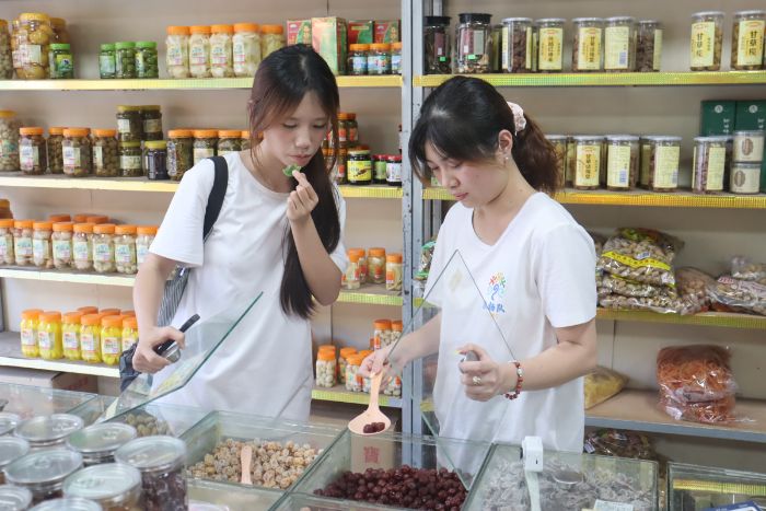 �����������ƣ�ζ���������������Ϲ���ѧԺ����ӵ����Ÿ�������̽Ѱ�����еġ���ζ���롱