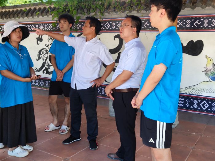 ʯ�񻨿�ӳˮ�� �����ںϸ����