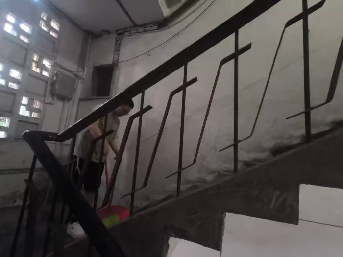 ����԰����ȫͬ�С�������ʯ�ʹ�ѧѧ�Ӹ������к�������չ�������������밲ȫ�����Ų�