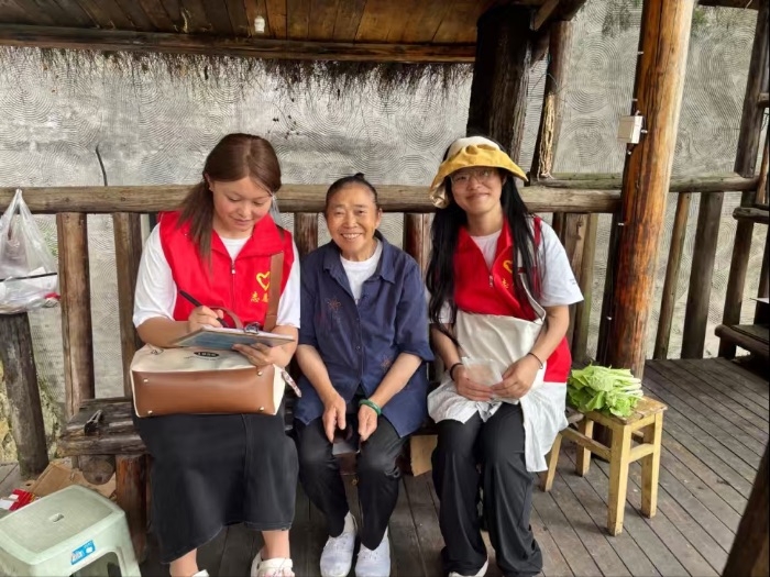 ���ټ���������ڷ��ţ���ʦ����������ƪ