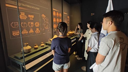 ���������ѧѧ�����ຣʡ�����Ʒʷ����