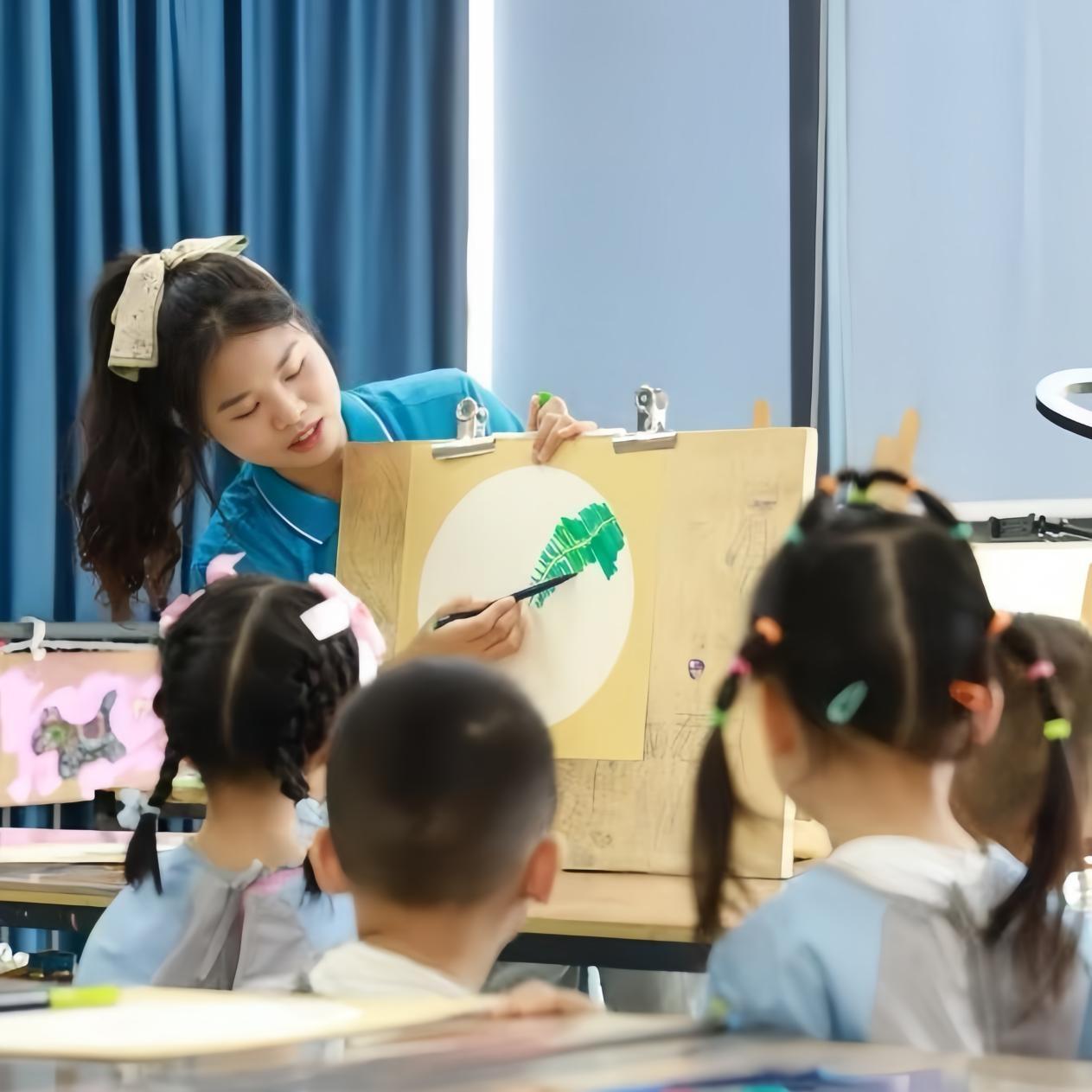 �ഺ��������������� �Ϲ���ѧ�������������ʵ��