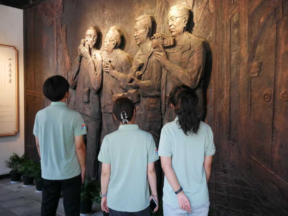 ��̤���˺Ӱ�����������������������������ʵ��֮���˺��Ļ�̽��