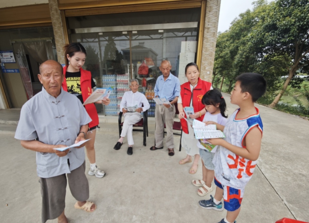 �人ѧԺ:Ǳ����Ϻ,��������,�����������Ƭ