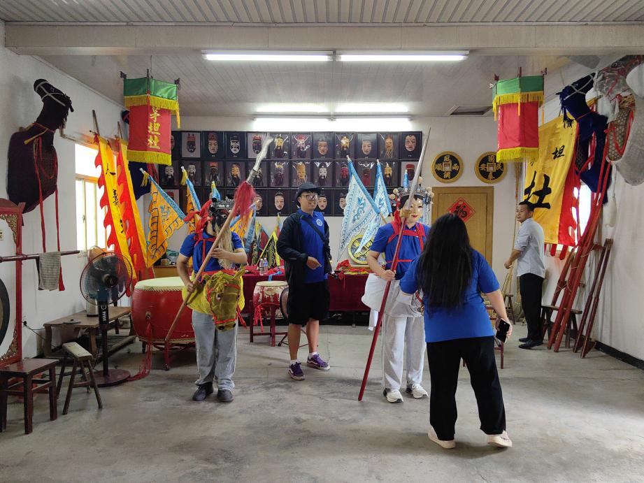 Ѱ���л꣺����ѧԺѧ��̽��é̹�����Ļ�����֮·