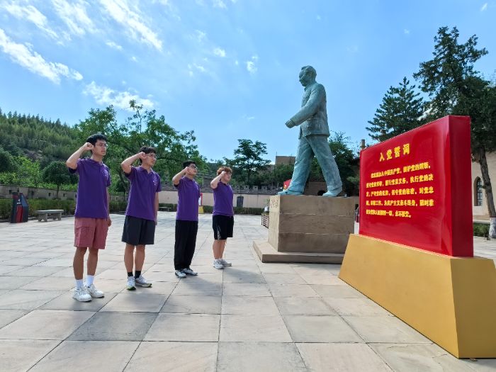 �ഺ���ܷ��Ŵ��� ������������н�� �������Ǹ����ݣ������ƴ���ʵ���Ӹ������м�ʵ