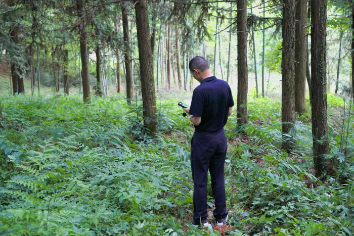 ������ҽҩ��ѧ�����������硱�Ĳ�ҵ�����·���