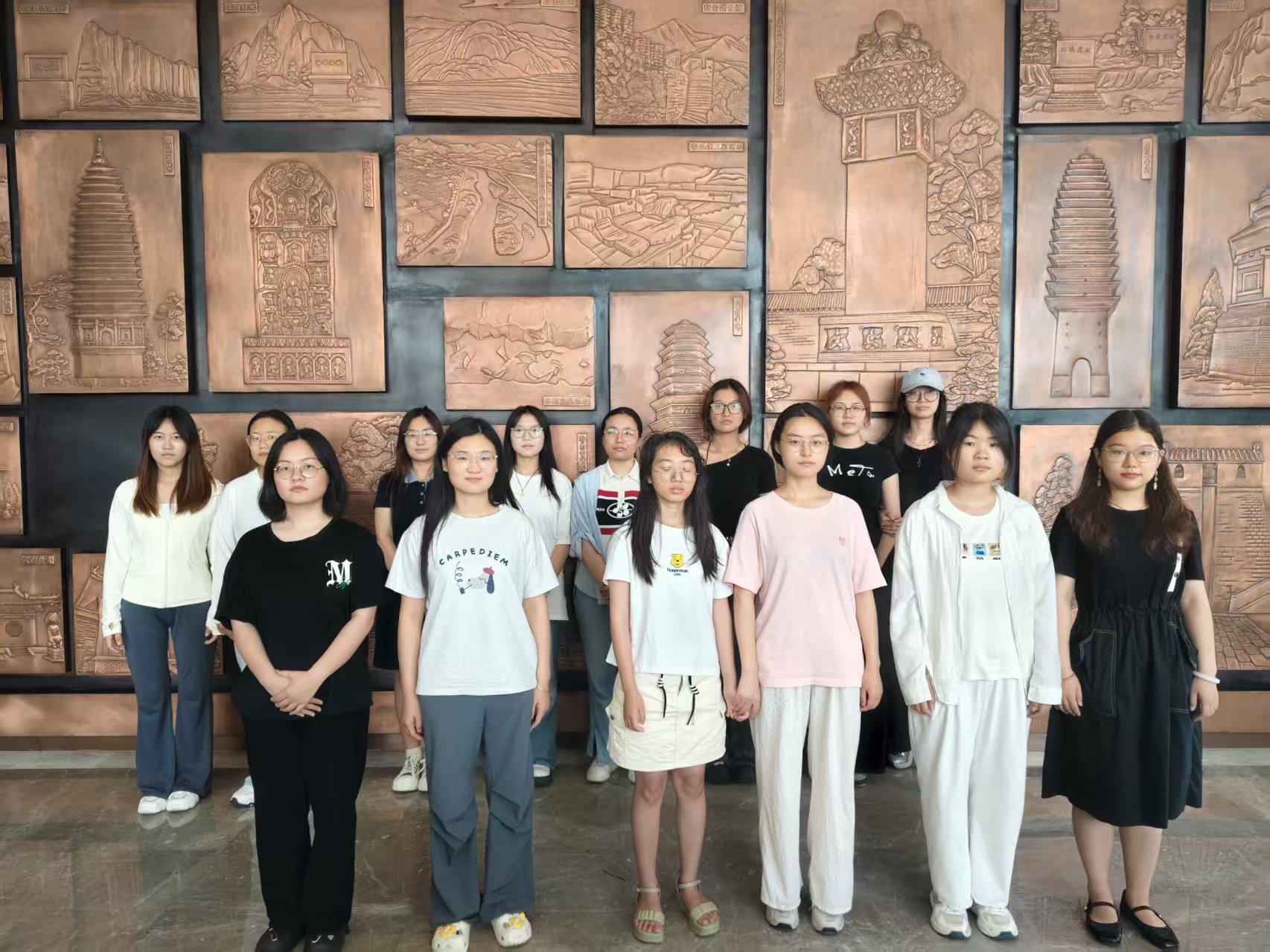 ���Ϲ�ҵ��ѧѧ���������硱�������ഫ�ഺ��