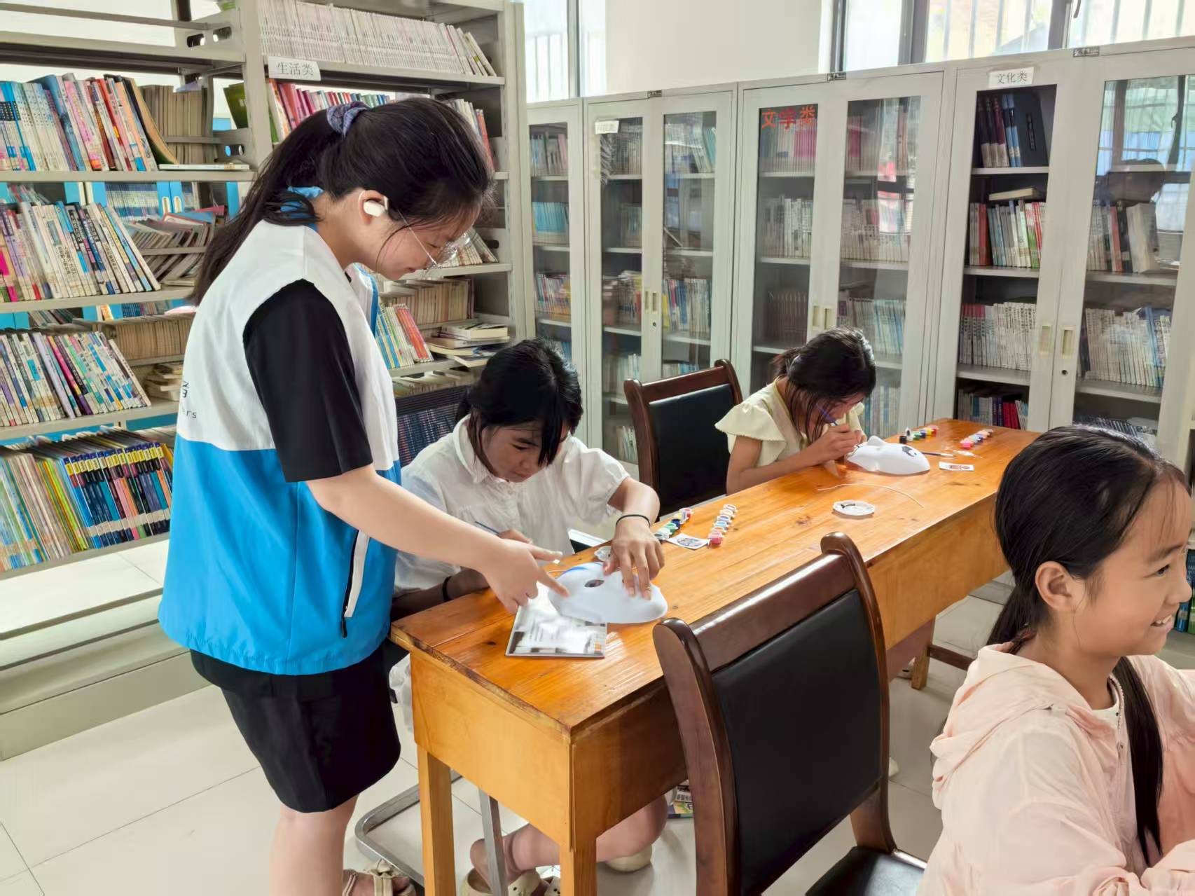 ���Ȼ����������ӹ����С����ܼ����Ļ����ֹ�����־Ը����鿪չ