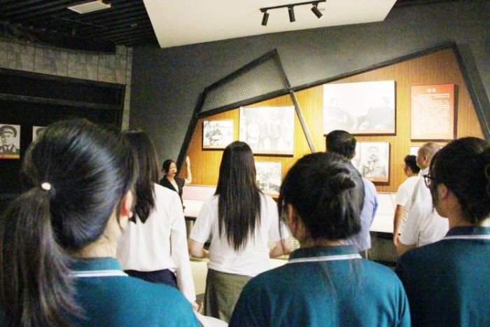 �����캽˼��·��ů�ĺǻ������顪����ʦ��ѧ����ɽ�й������졤˼���ġ���άʵ����ϵ