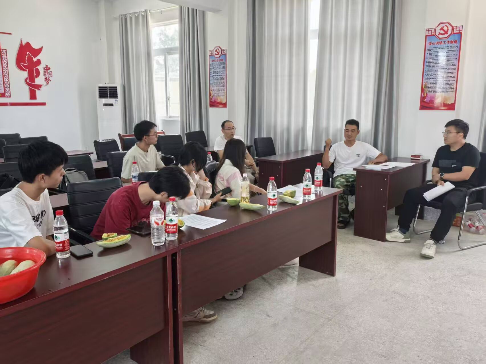 �ֹ��̾�����·��ʯ��ӳ�������