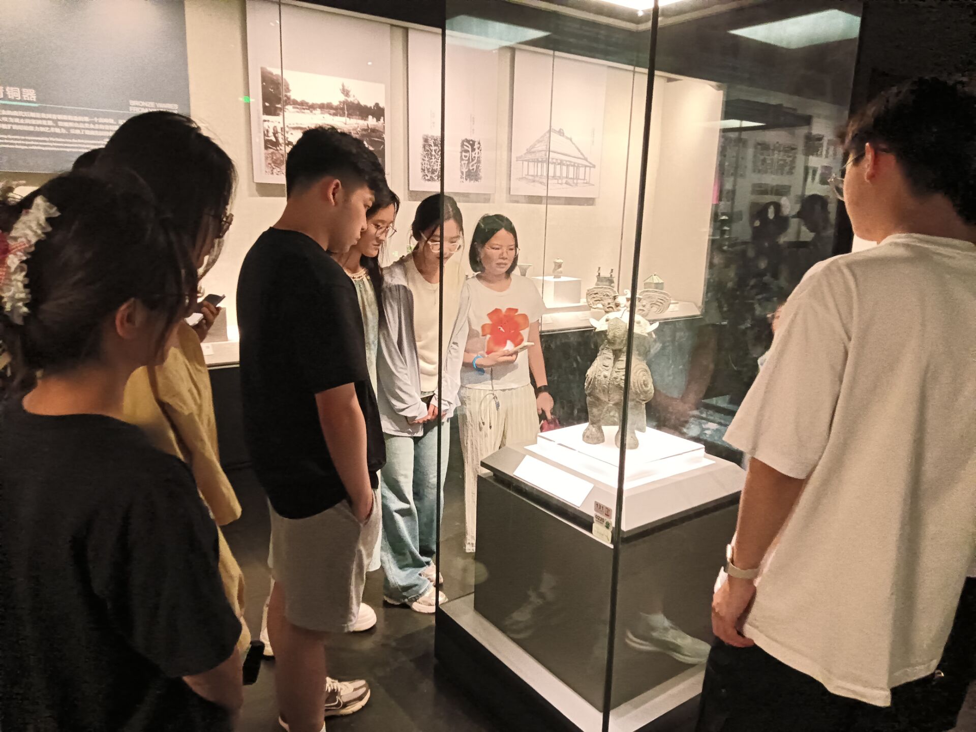 �ഺ�Ի�ǧ��������֣������ѧ��ԥ��̽Ѱ���Ĺ屦