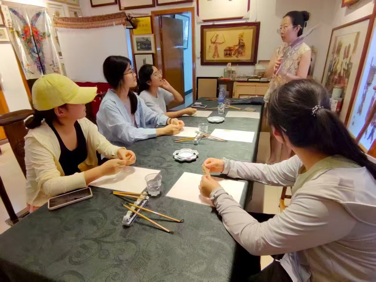 Ѱ�ٷ��ţ�����ƤӰ�������������Ƽ���ѧ��Դ����ѧԺ�������б���������ƤӰ�����ҽ������ʵ��