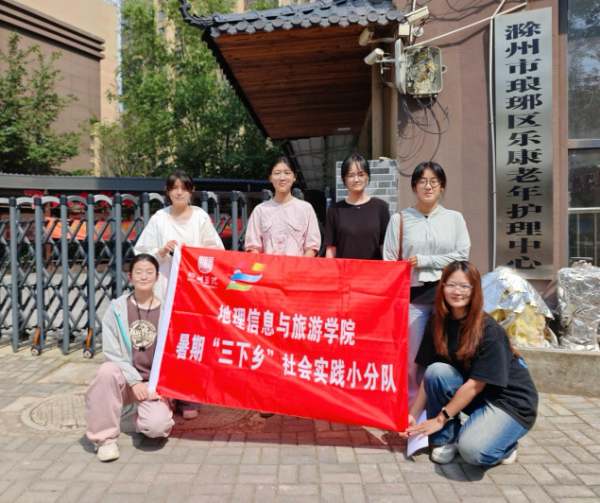 �ֿ���������ů���У��ഺ��Ϧ���������黭��