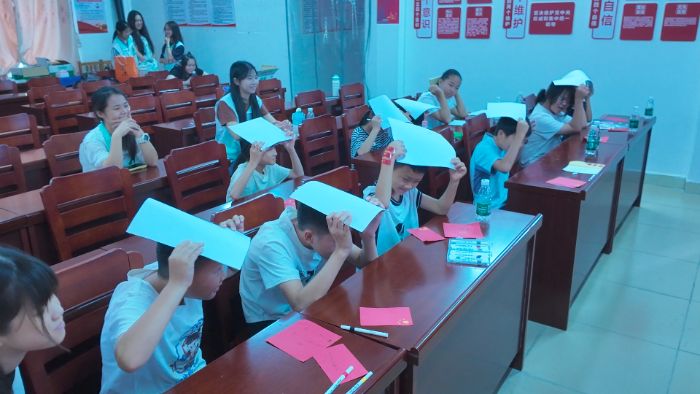 �������磬�������꣺�㶫����ʦ����ѧ��������ơ��ŶӸ���Դ��忪չ����֧�̻​