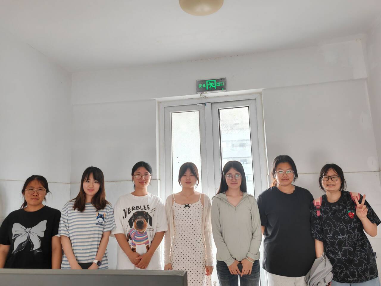 �ഺ����  ʵ������� ������ѧ��������ɽ������������ݿ�չ����ʵ���