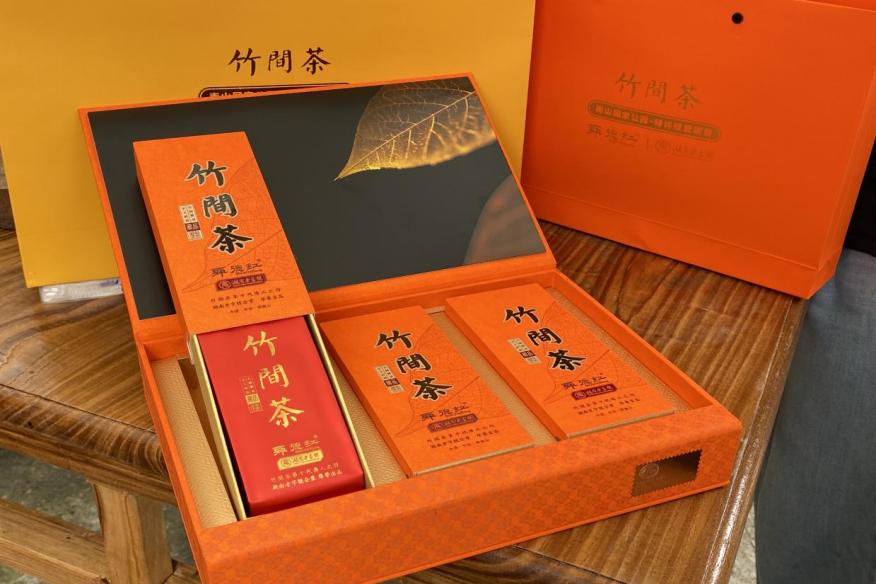 �Ŷӳ�Ա���ڴ����˼�����������辫�����