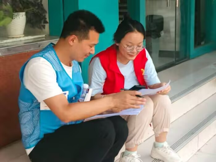 ������׼�������ʵ���Ӹ�ʮ���б�����·������·��չ��ؾ�ҽҽ���������