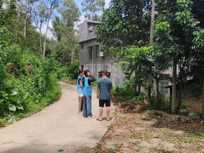 ��ѧ��פ���뻧��͸�����⡪���������¶��ͽ����Ҫ�ļ�ͥ