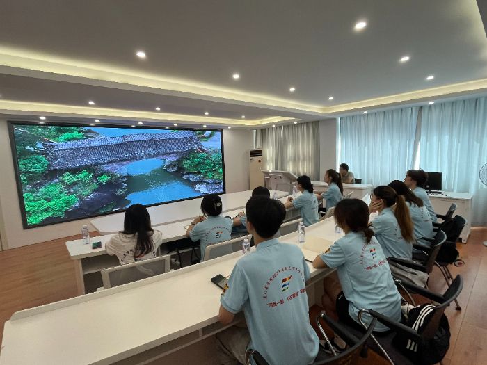 ���ӡ���ͬ�л���ˮ���ഺ���δ����