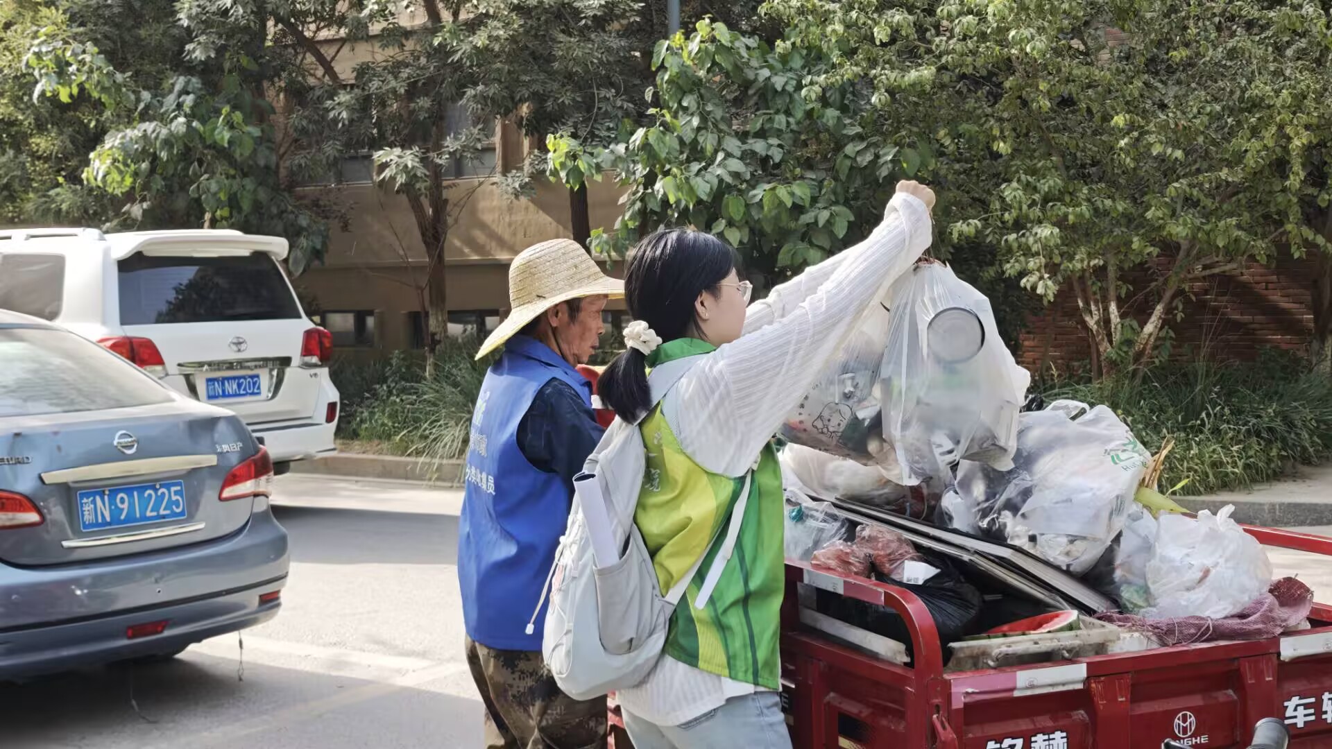 �ഺ���ܻ�����ʵ���������ġ�������ľ��ѧũѧԺ���뻷�����������ڡ������硱���ʵ���˳����չ