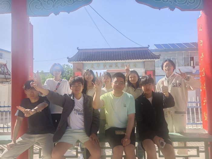 ����Ұ��֧�̣��ڰ�ǽ������   �������ݴ�ѧ��ɫ¹֧��������֧��ǽ���