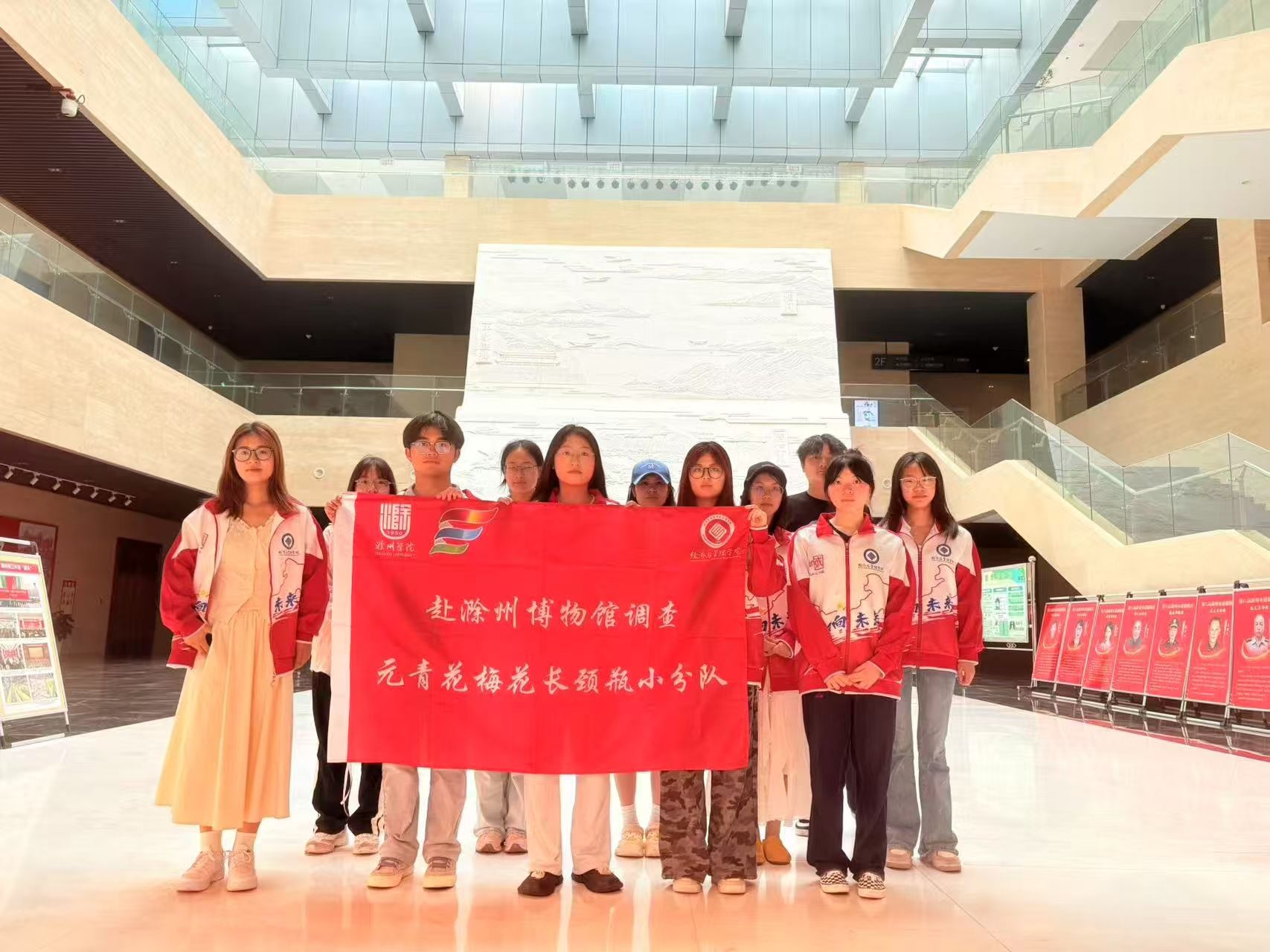 �����ݲ���ݵ���Ԫ�໨÷������ƿ