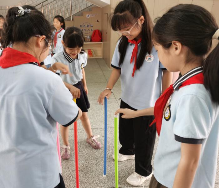 Ȥζ��Ϸ����־�����ֻ���ů�ɳ�����������ҽҩ��ѧ���ڡ������硱���ʵ���