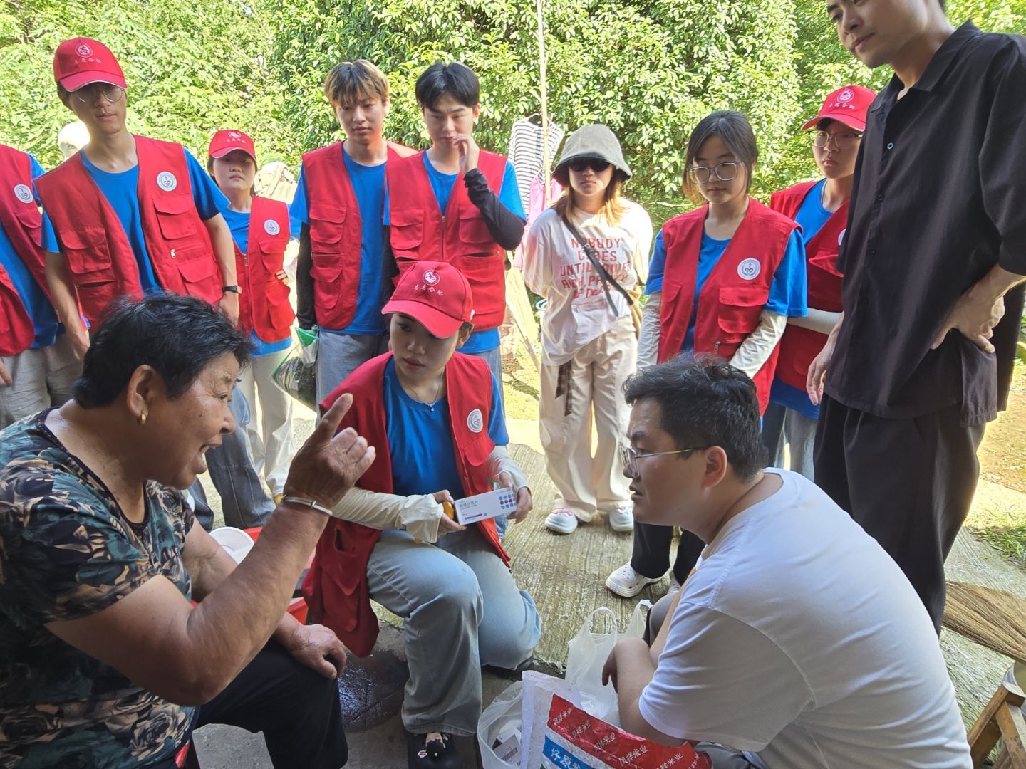 �����»�ѧԺ �������硱 ���ٷ壺רҵ������ ��ɫ���������