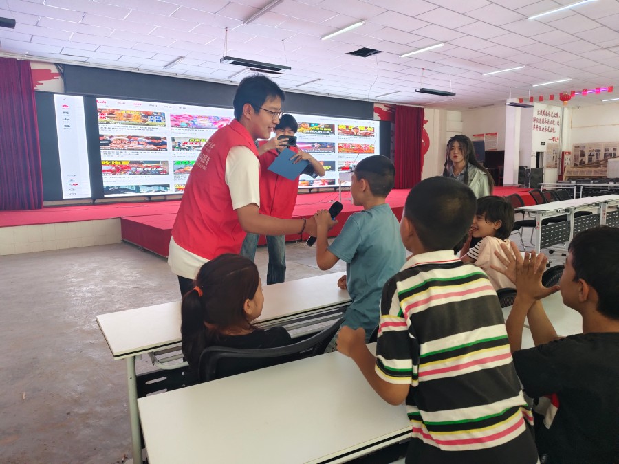 ���������ˣ�ͯ����Ҷ�� ��������ѧ���ڿ�ʲ��չ����ͨ�����������ƹ�