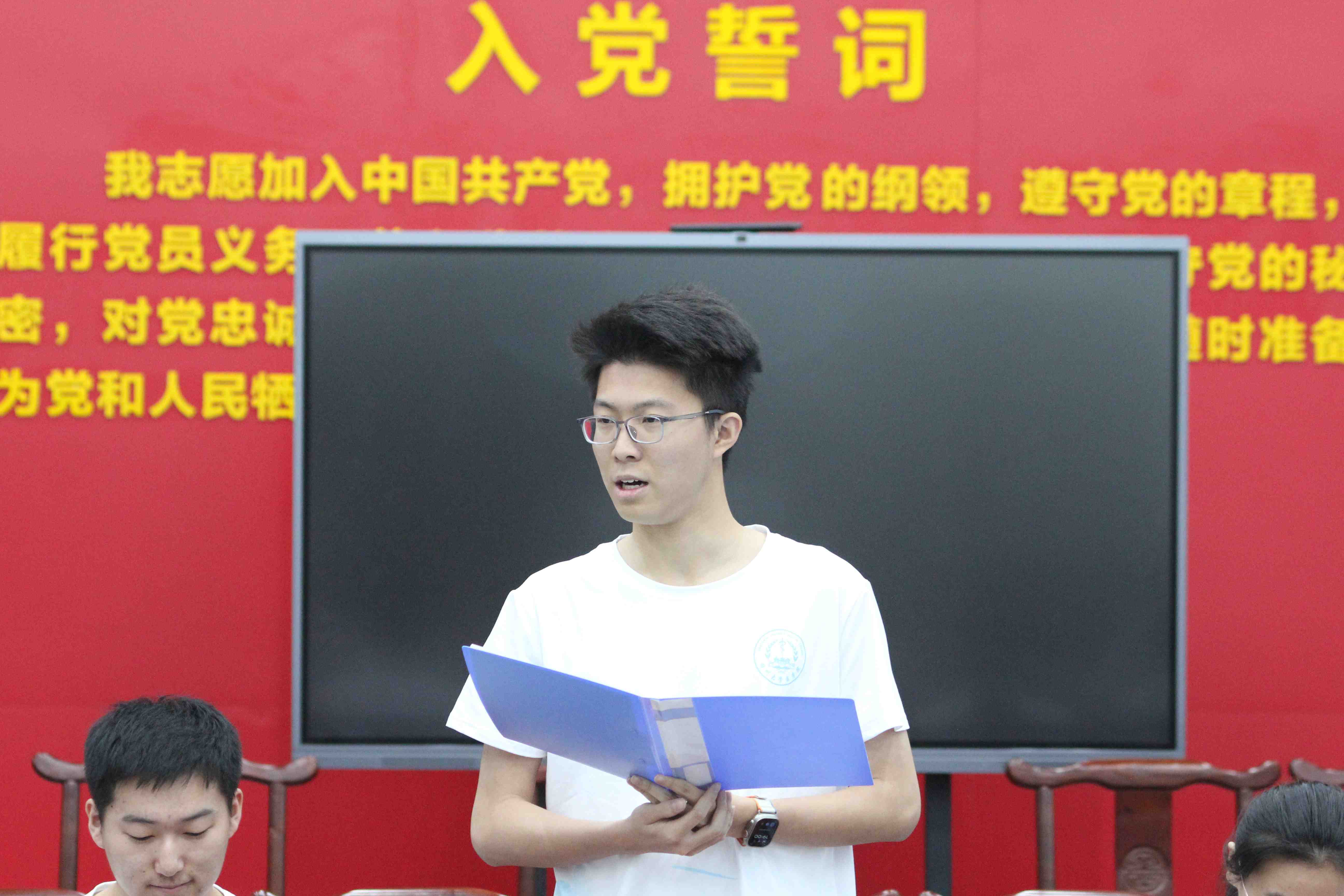 У�ʽ����ٷ�չ��Я�ֹ������³�