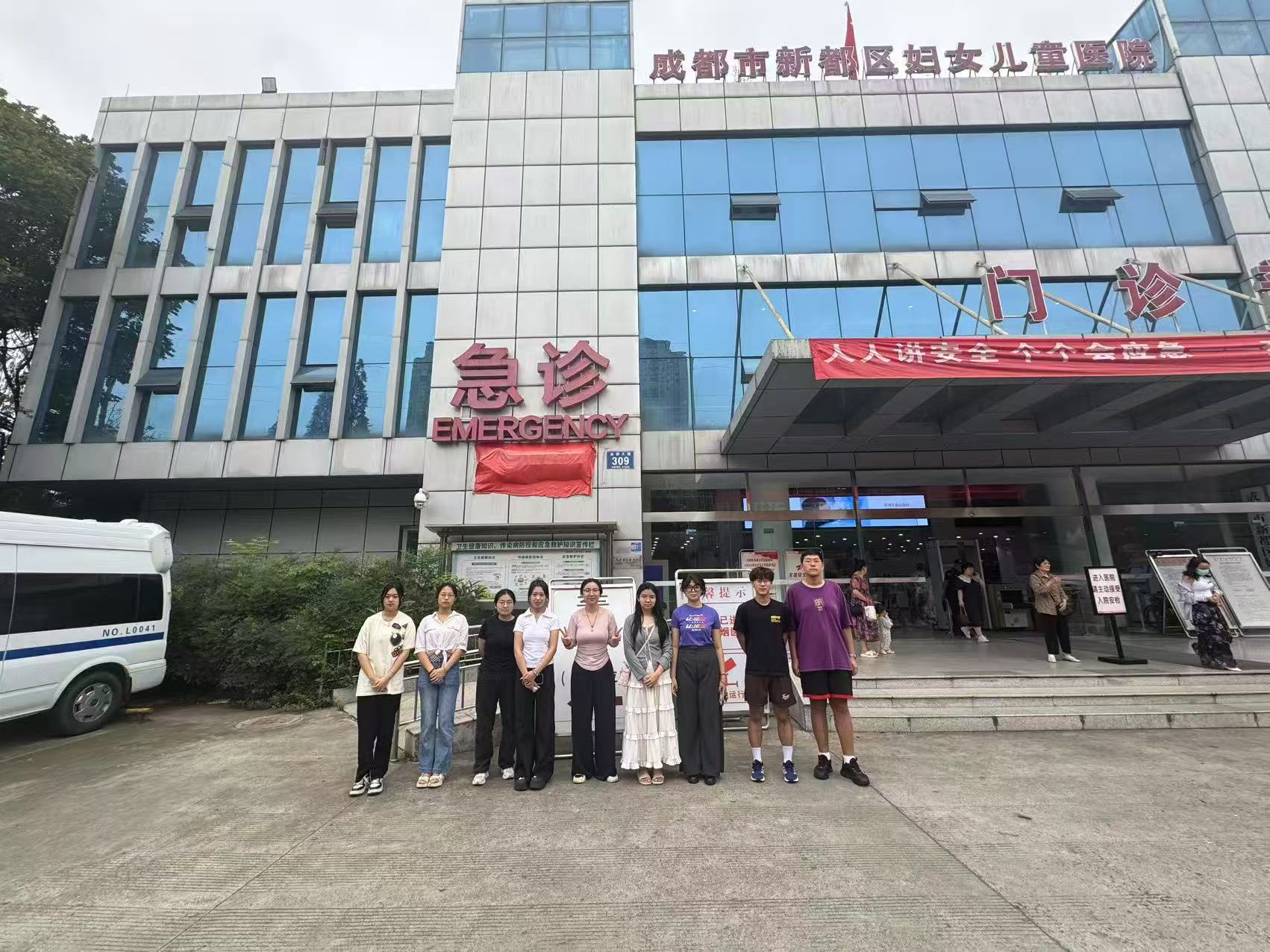 ���С������硱�����ഺ�����׽���