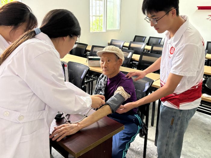 ��ϵϦ���죬ҽů������