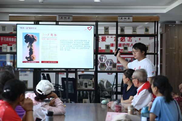 ����ҽ�ƴ�ѧ��ҩ�����ǻ������ţ�����"����һ��"���������Ƽ�����н��