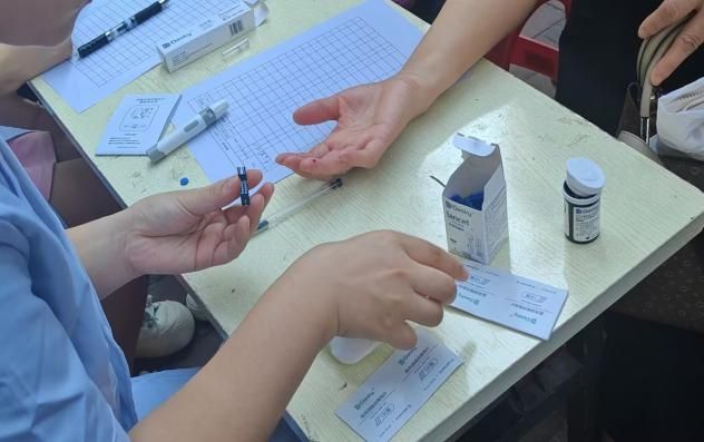 ͼΪ����ӳ�ԱΪ�����Ѫ�� �¼���ͨѶԱ��