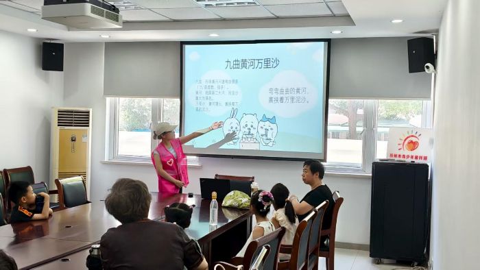 ʫ���ںϺ������ ��ȼ������ͯ�Ļ�����