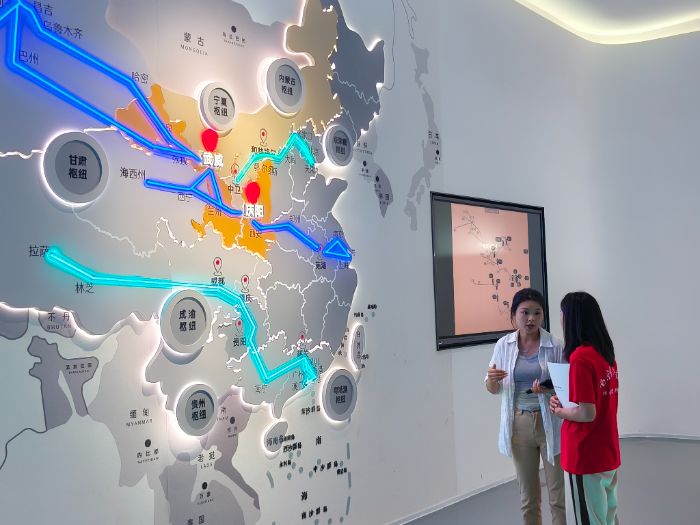 �Ͼ���ƴ�ѧʵ���ӵ��� ���������㡱 ̽�����ֲ�ҵ�ٷ�����·��