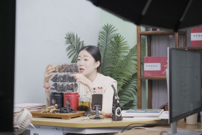 ��׼����ʵ����ǰ���ƾ������