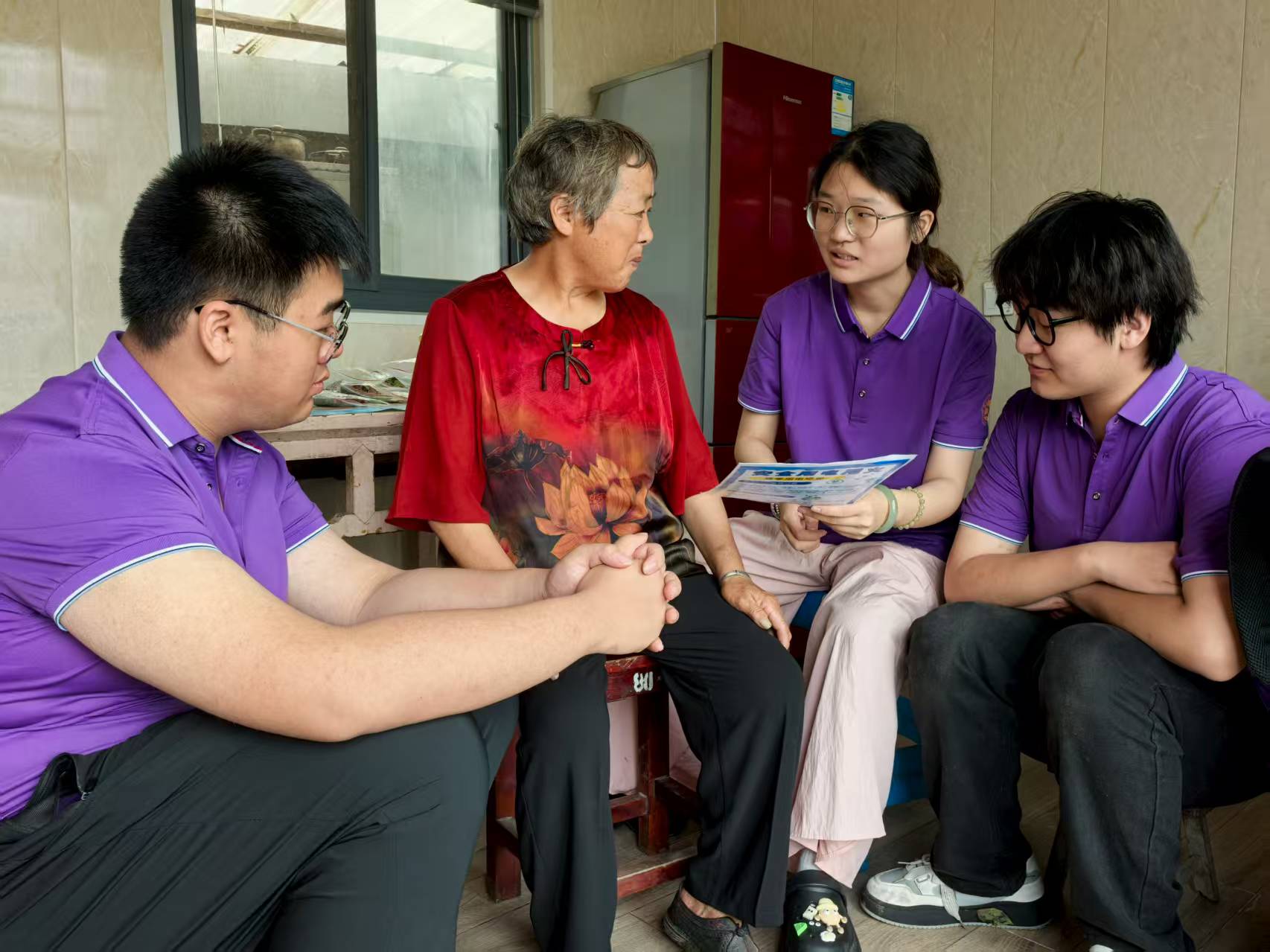 �ҵ簲ȫ�����У��ഺ��ů�����䡪������ѧ�ӿ��ռҵ簲ȫ֪ʶ