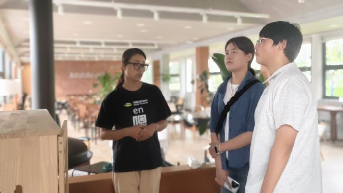 �Ͼ��ƾ���ѧ����ѧԺ����Ѱ�����ϡ��Ŷ�����ӵ������������紴ʵ��