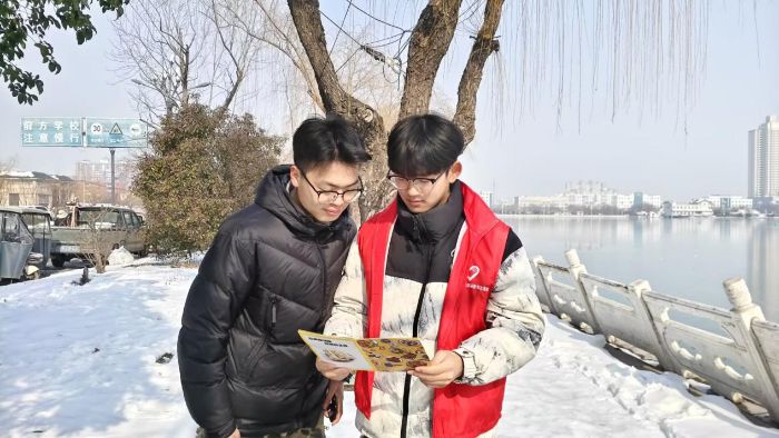 ϧ�����У���������