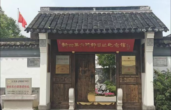 Ѱ��������ַ��������ɫ���䡪����ͨ��ѧ�ഺ����ʵ���Ÿ�������չ��ɫʵ��