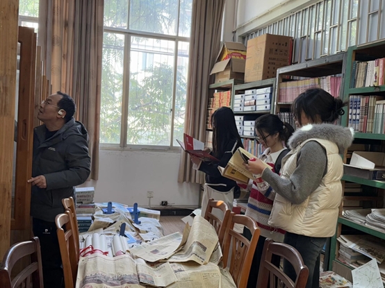 ����ʦ��ʵ��������̽�ʵ� �ഺ�������ܷ��Ż�̬����