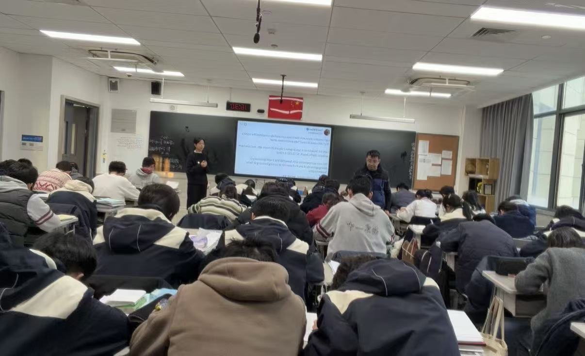 �Ͼ�ʦ����ѧѧ�ӷ����磺����;���������ӱ�����