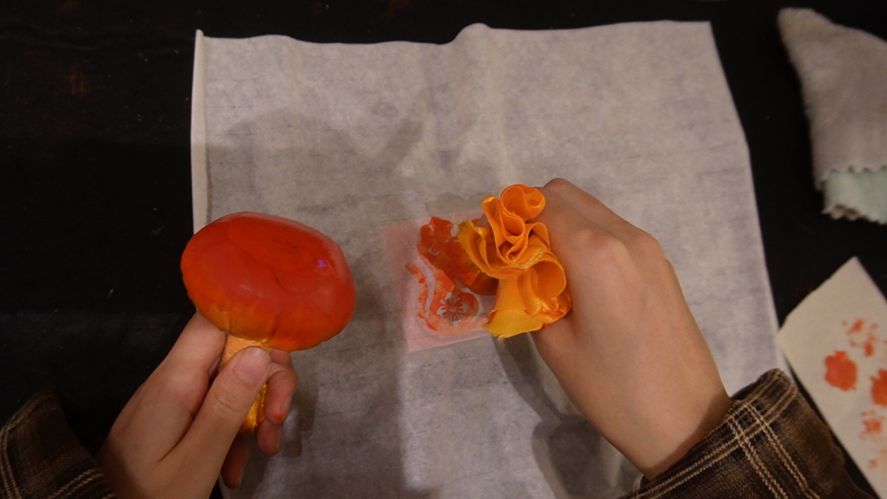 �����ƾ���ѧֽ�������������뽭��Ǧɽ��̽Ѱ����ֽ�ķ�������