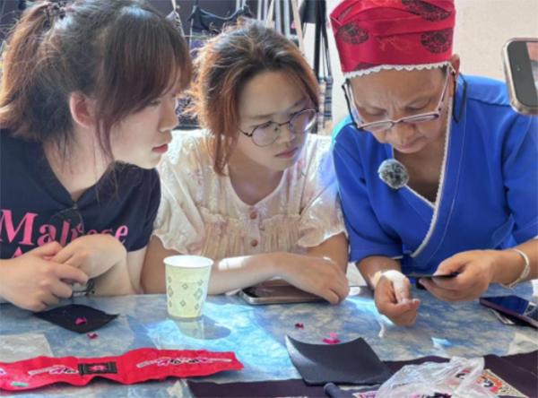 ����ʦ�󡰽���ǭ�̡�ʵ���ӿ�չ���������������ʵ���