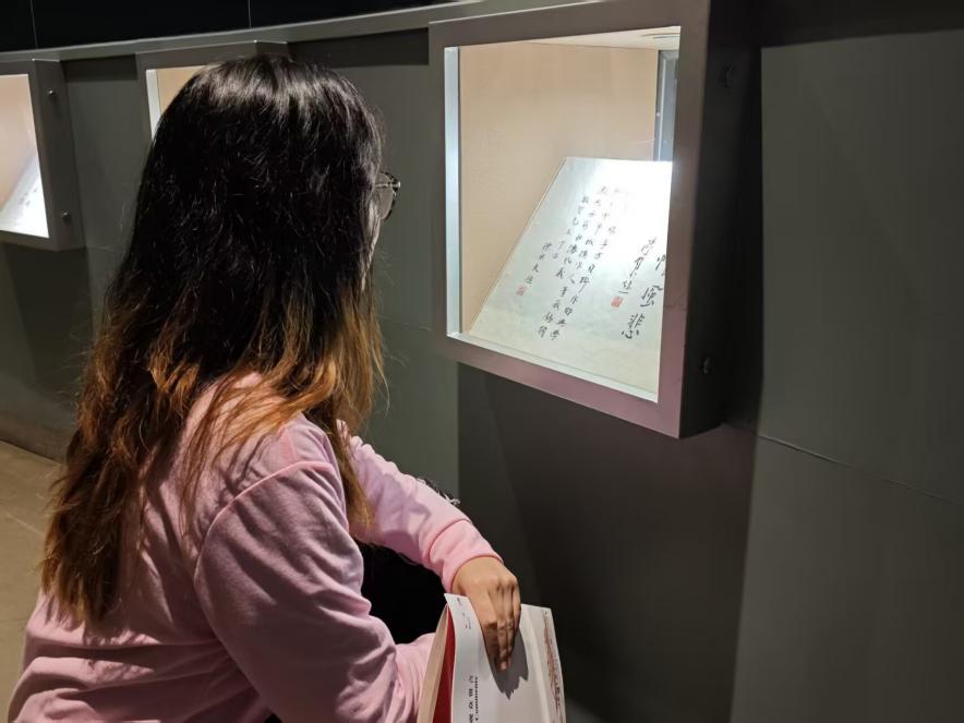 �ഺѰ�ú�ɫ�㼣�����мθ�����н�𡪡�����ѧԺ���ഺѰ�ú�ɫ�㼣��ʵ���Ӻ������ʵ�����ʵ