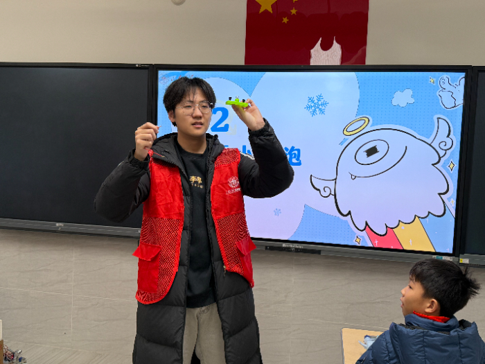 ů�������У�������֪��