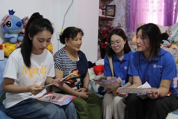 �����б������Ҹ�С���ഺʵ���